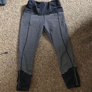 Lululemon crop leggings